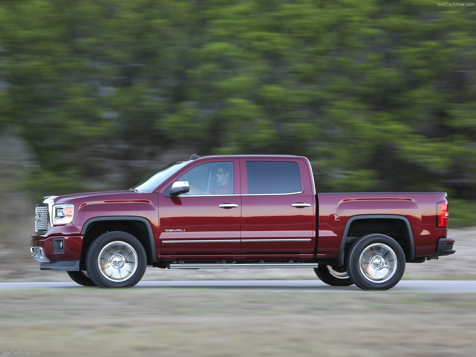 Hình ảnh xe ô tô GMC Sierra Denali 2014 & nội ngoại thất