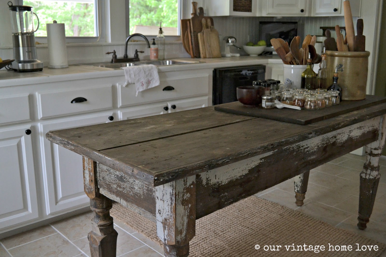 our vintage home love: Farmhouse Table