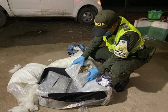 hoyennoticia.com, En Bosconia cayeron seis kilos de marihuana