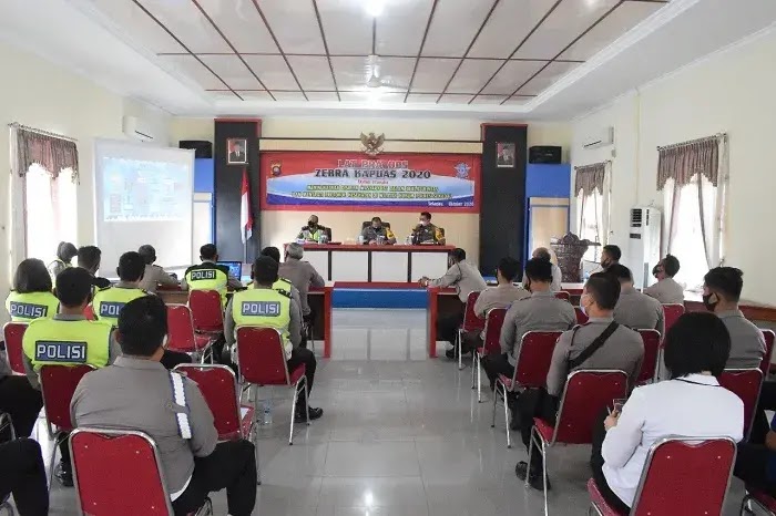 40 Personel Polres Sekadau Ikut Latihan Pra Ops Zebra Kapuas 2020