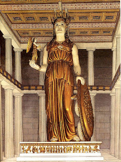 Estatua criselefantina de Atenea Parthenos, realizada por Fidias.