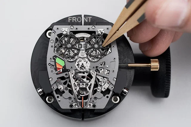 Assembly of the Richard Mille RM 40-01