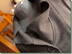 B5819 ViewB collar det