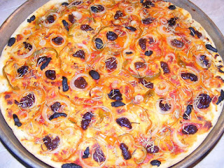 focaccia, retete focaccia, reteta focaccia, paine, pizza, retete culinare, retete de post, mancaruri de post, aluaturi, cocaturi, retete patiserie, retete italiene, focaccia italiana, paine italiana, retete de mancare, gustari, focaccia cu masline si ierburi aromate, focaccia de post cu legume, cum facem focaccia, 