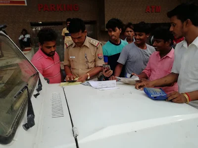 Traffic Checking By Sultanpur Police News In Hindi Uttar Pradesh