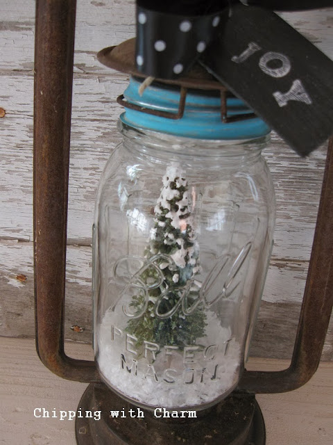 Chipping with Charm: Ball Jar Christmas Lantern...http://www.chippingwithcharm.blogspot.com/