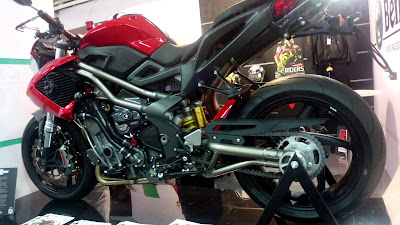 Upcoming 2016 Benelli Tornado 302 Hd Images