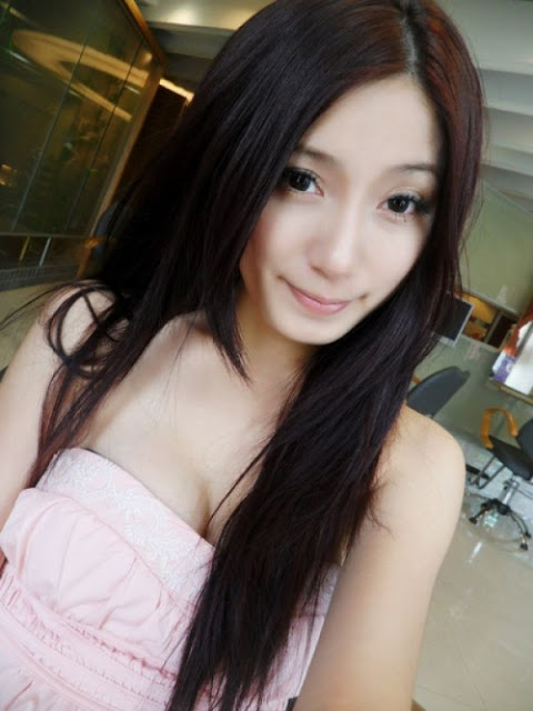 http://specialistbokep1.blogspot.com/2012/01/gadis-salon-yang-cantik.html