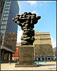 Filadelfia: Municipal Services Bldg.