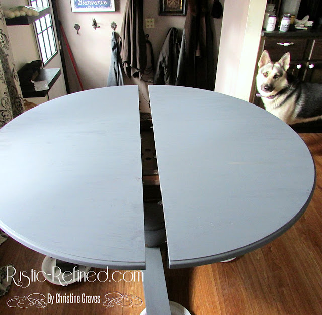 Updating a kitchen table using chalk paint