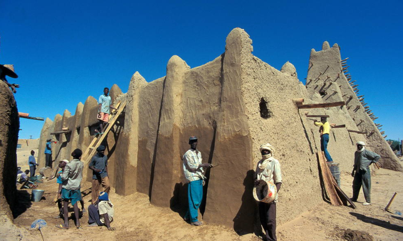 Reconstruction of Timbuktu mausoleums nears completion