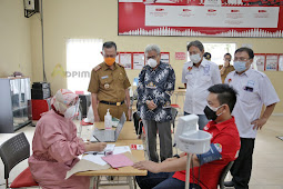 Fahrizal Darminto Tnjau Pelaksanaan Vaksinasi Covid-19 Gotong Royong di Lampung