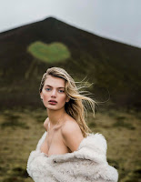 Bregje Heinen naked photo shoot by Gilles Bensimon