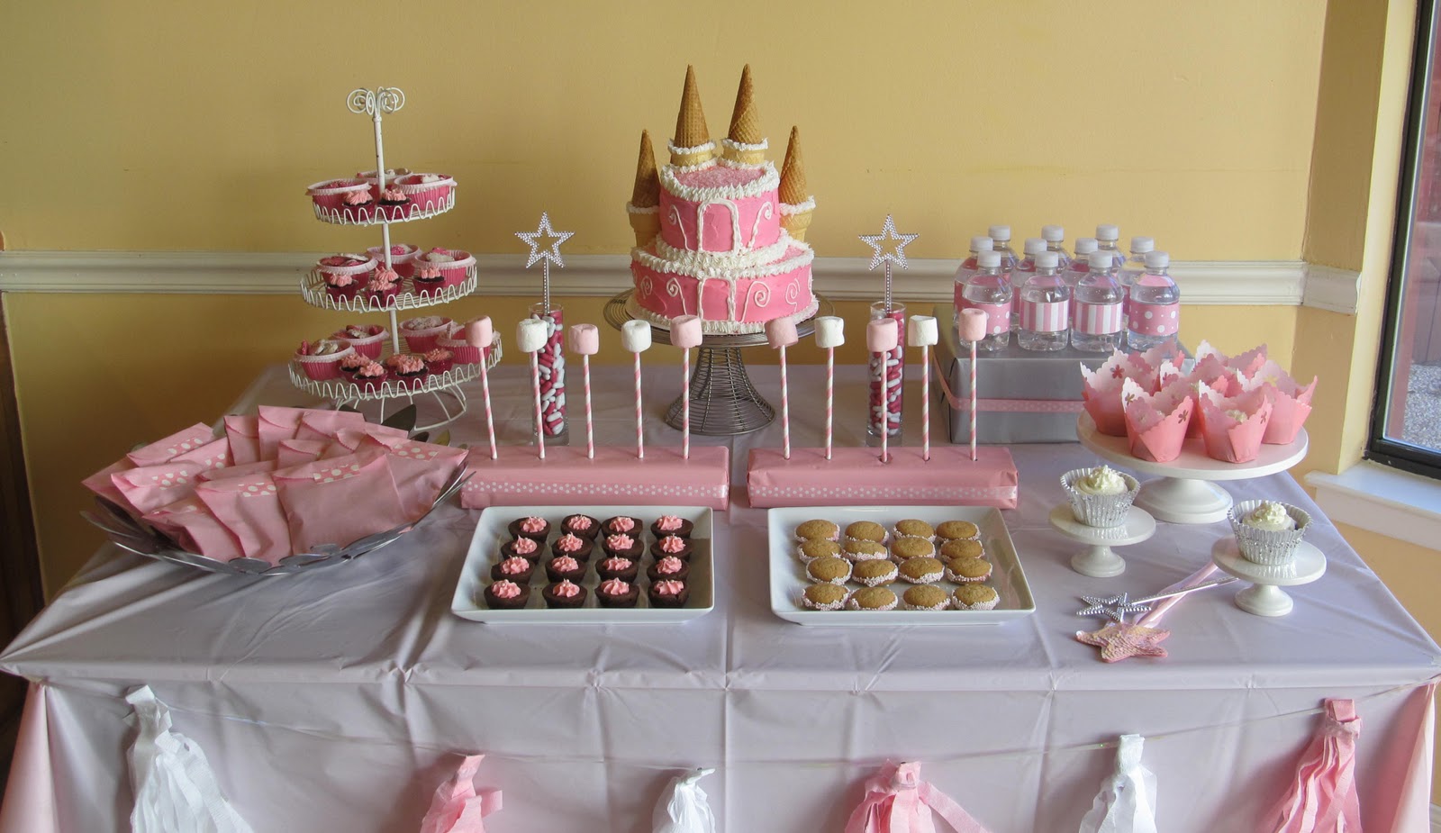 Jessica's Jabber: Briar's Castle Birthday Party: Part One