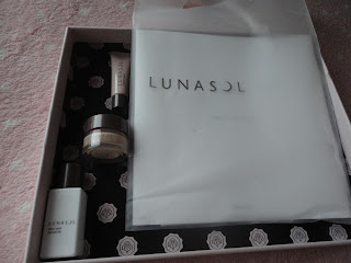 lunasol, japan, skincare, beauty