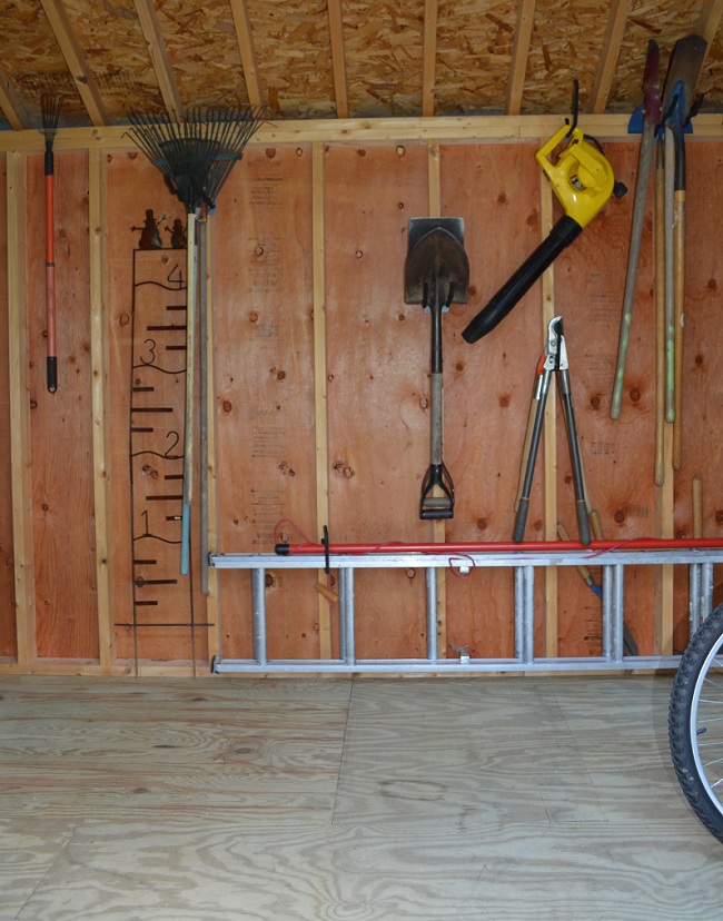 Lean to shed: Tool shed organization ideas