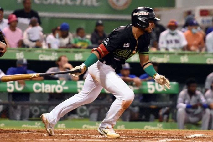 Núñez y Canó lideran a las Estrellas a superar a los Tigres