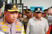 Kapolri Kunjungi RSUD Karawang, dari 12 Jenazah Baru 2 Diketahui Identitasnya