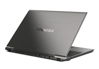 Toshiba Portege Z830 Back