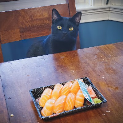 Mum.  I haz sushi?