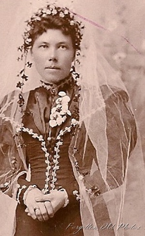 Wedding 1888to 1893  Flaten in Fargo DL Antiques