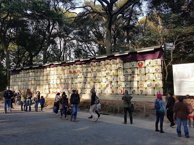 meiji jingu tokyo sake barrel