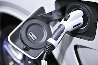 La intención de compra de híbridos y eléctricos supera al diésel y casi iguala a la gasolina