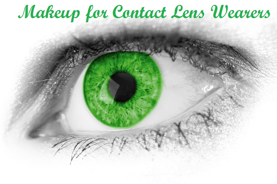 How to Apply Eye Makeup With Contact Lenses