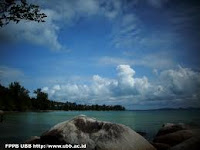 Pantai Tanjung Kerasak,7 tempat wisata pantai yang terkenal di bangka belitung