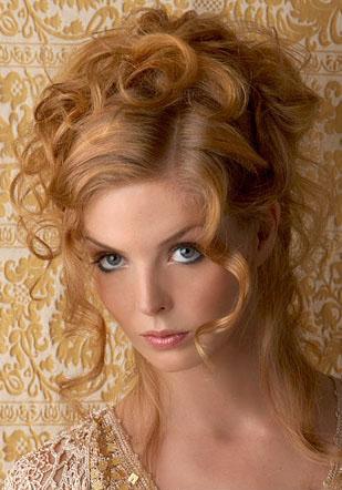 curly wedding hairstyle