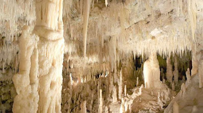 Las Cuevas de Castellana o Grotte di Castellana.