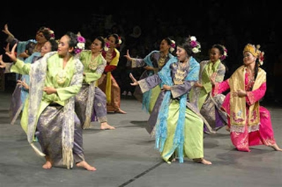 Malay Traditional Dance INANG 