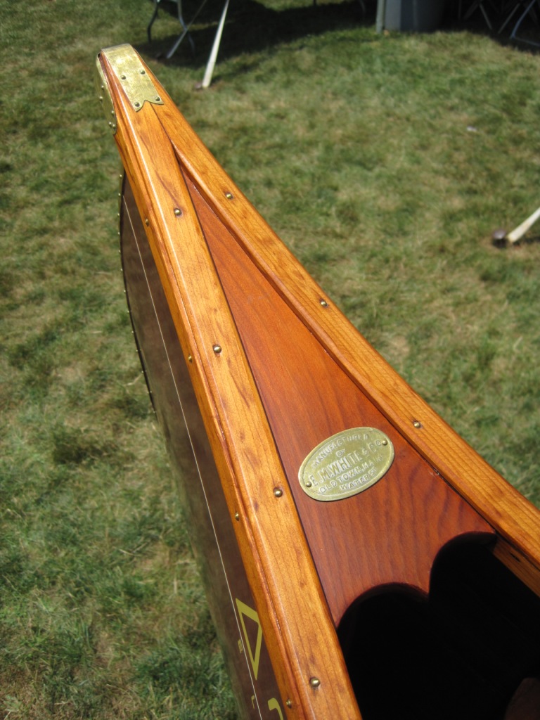  the way the gunwale caps cover its edges and provide color contrast