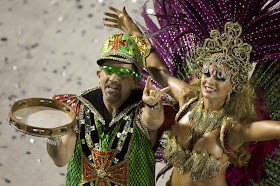 Rio Carnival 2013: Samba Queens And Fantasy Floats Descend On Brazilian City.