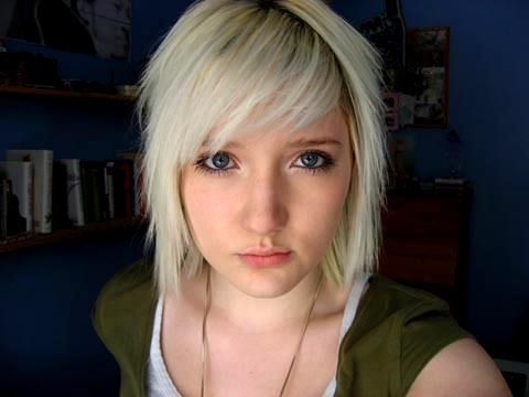 scene blonde hairstyles for girls. emo londe hairstyles for