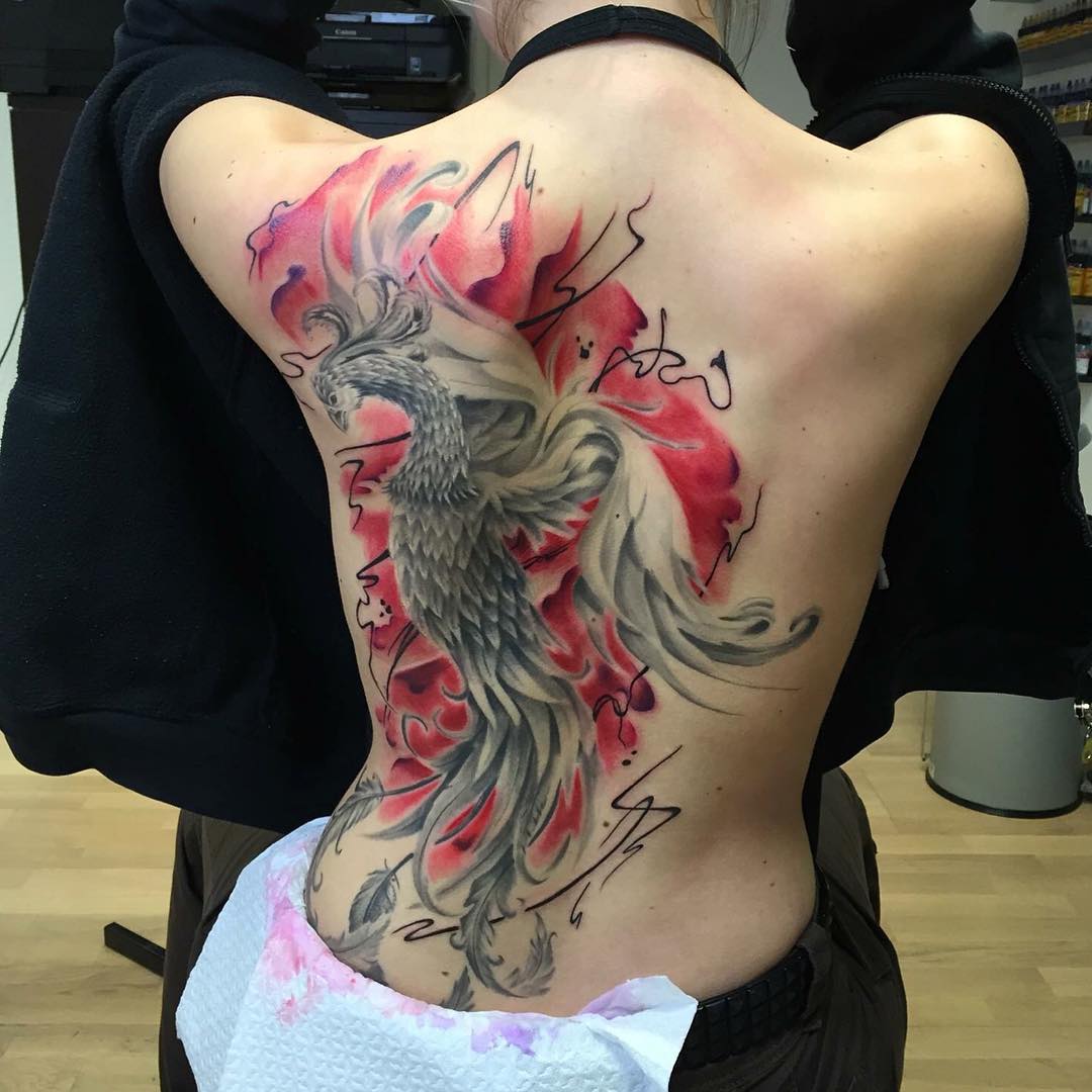 40 Striking Phoenix Tattoos for Women | Back tattoo women, Phoenix tattoo, Phoenix  tattoo design