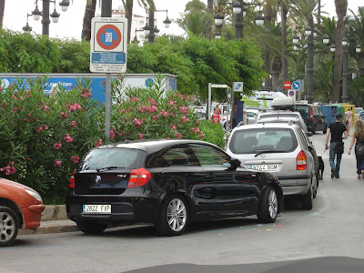 black bmw 118d m sport 2 door hatchback