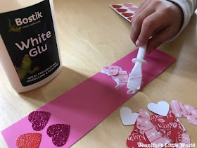 How to make Valentine's Day keepsake bookmarks craft