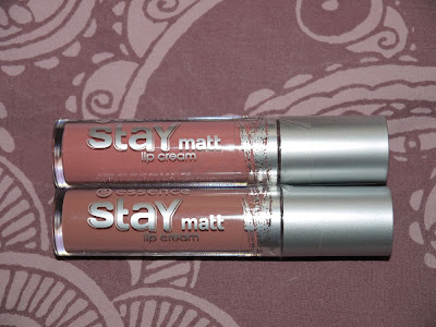 Labiales Stay Matt de Essence