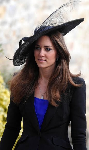 kate middleton dresses. Kate Middleton dress at