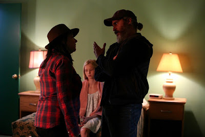 You Were Never Really Here Joaquin Phoenix and Lynne Ramsay Set Photo