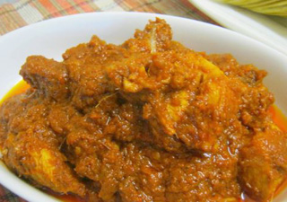 RESEP MEMASAK CARA MEMBUAT RENDANG DAGING AYAM YANG ENAK