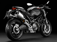 2012 Ducati Monster 696 Gambar Motor 5