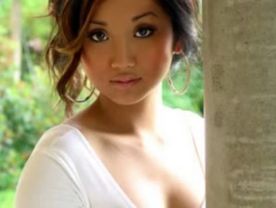 Brenda Song es una actriz americana productora de cine y modelo