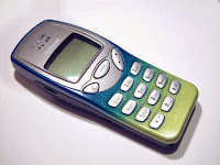 ponsel nokia 3210.