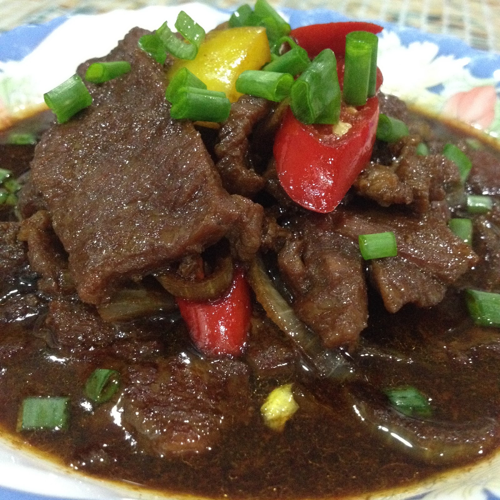 Cik Wan Kitchen Daging Masak Lada Hitam  Noxxa