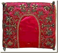 borage_cushion
