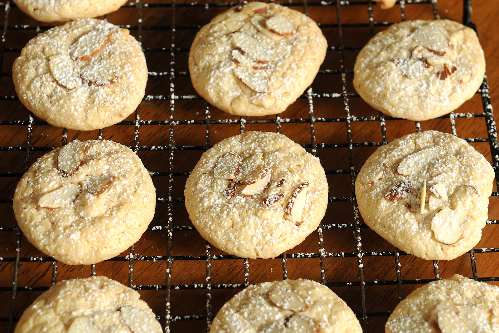Simply Gourmet 175 Almond Macaroons The Cookie
