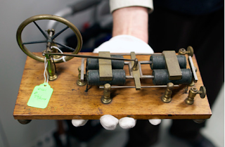 This original Page Solenoid is an electric motor that was invented in 1854 by Charles Page. Students use photo realistic animated designs to build working replicas of the device.