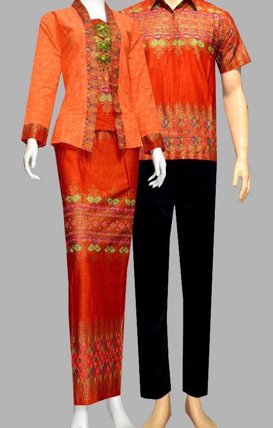  34 model baju kebaya batik couple modern untuk 